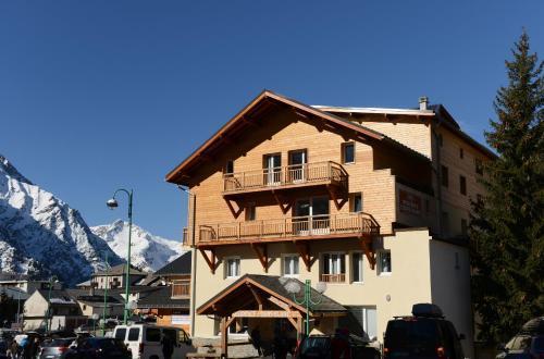 Residence Odalys L'Ours Blanc Les Deux Alpes Luaran gambar